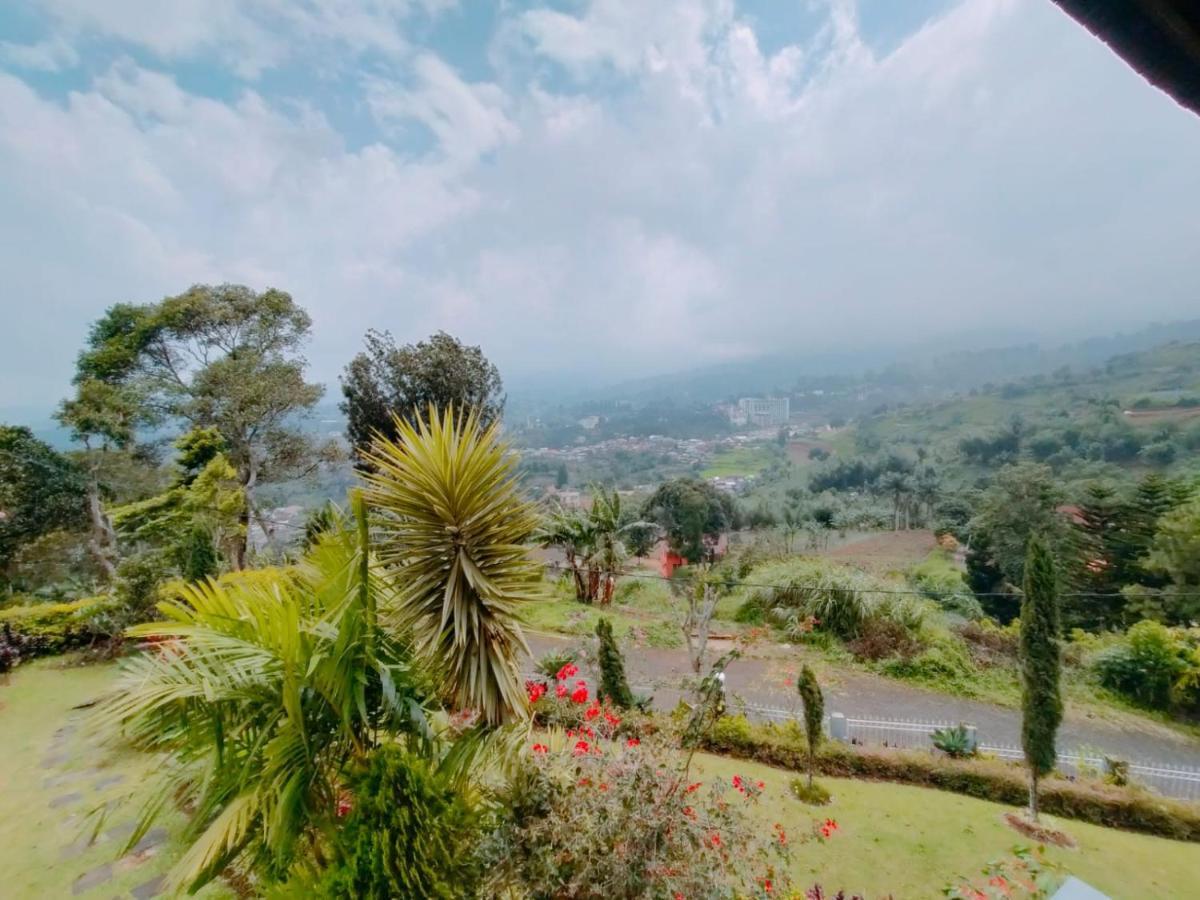 Villa Santika Puncak Pass Cimacan 외부 사진